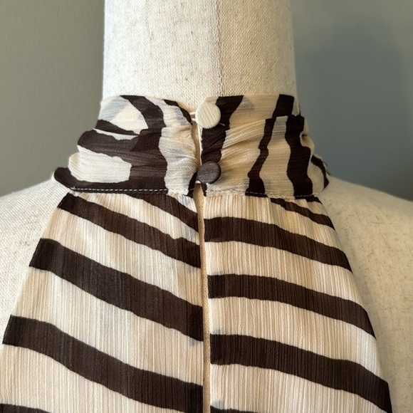 Express Women's Size Small Neutral Animal Print Maxi Dress - Picture 7 of 14